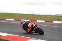 cadwell-no-limits-trackday;cadwell-park;cadwell-park-photographs;cadwell-trackday-photographs;enduro-digital-images;event-digital-images;eventdigitalimages;navarra;no-limits-trackdays;peter-wileman-photography;racing-digital-images;trackday-digital-images;trackday-photos